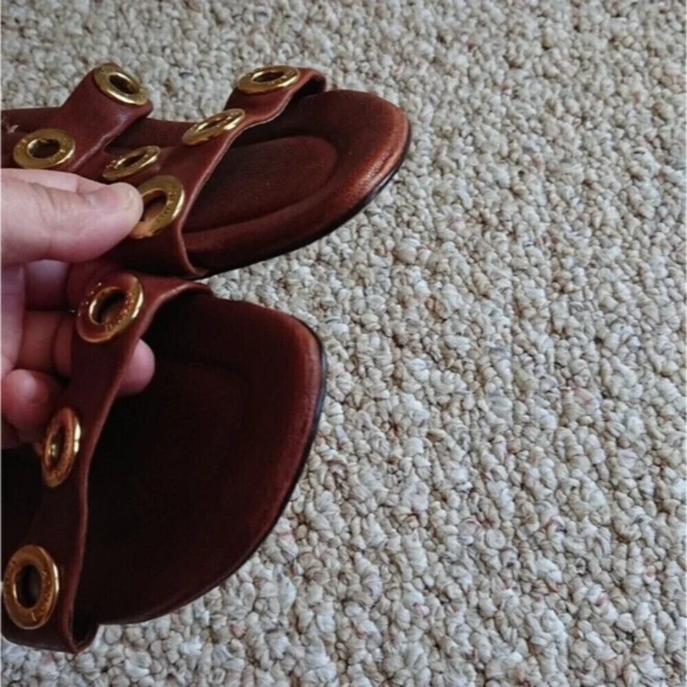 Tory Burch Leather Kathryn Grommet Sandals in brown size 7.5